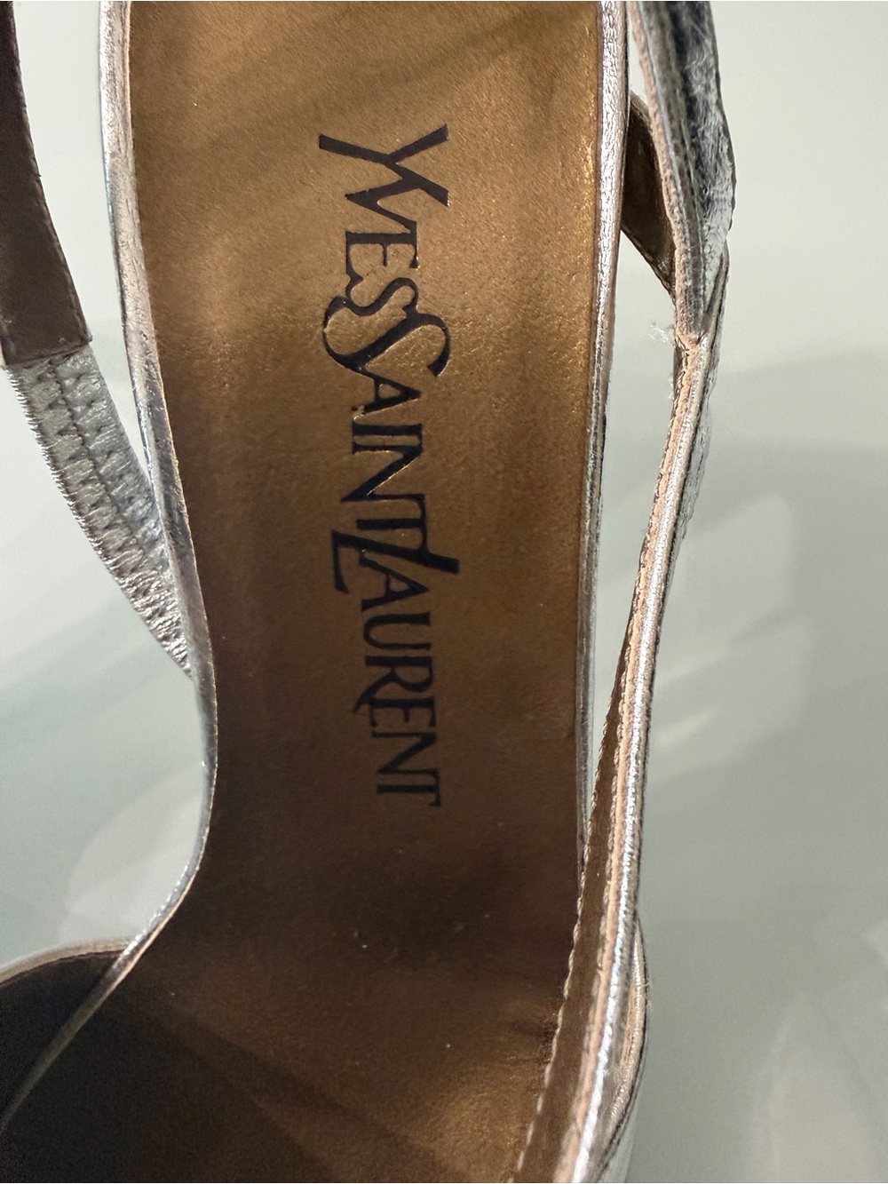 Yves Saint Laurent Iridescent Silver Pointed Slingback Pumps - Picture 2 of 8